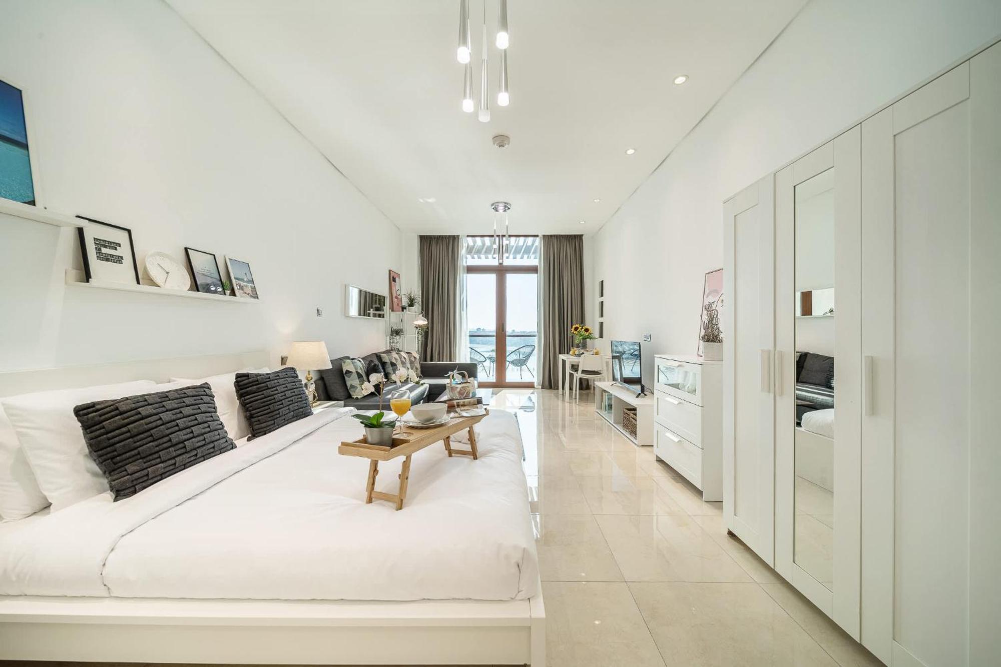 Apartment Airstay - Bright - Sea View - Palm Jumeirah - Monthly Offer Available Dubai