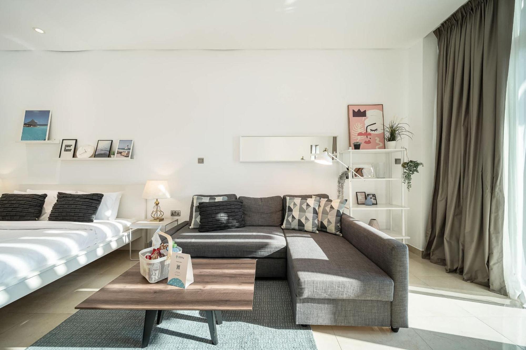 Apartment Airstay - Bright - Sea View - Palm Jumeirah - Monthly Offer Available *