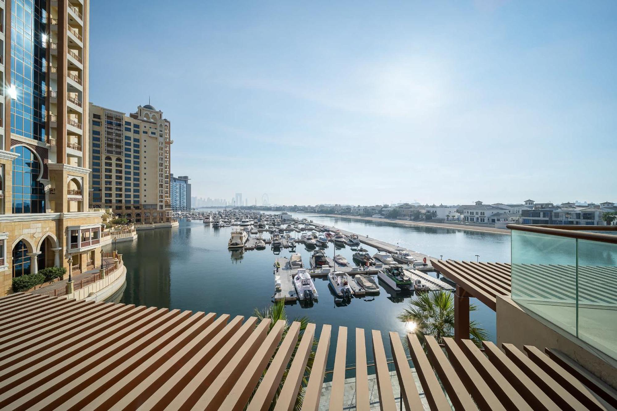 Apartment Airstay - Bright - Sea View - Palm Jumeirah - Monthly Offer Available Dubai